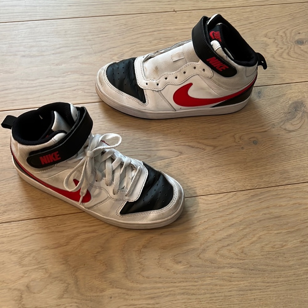 Nike Court Borough Mid 2 Big Kids' Shoes